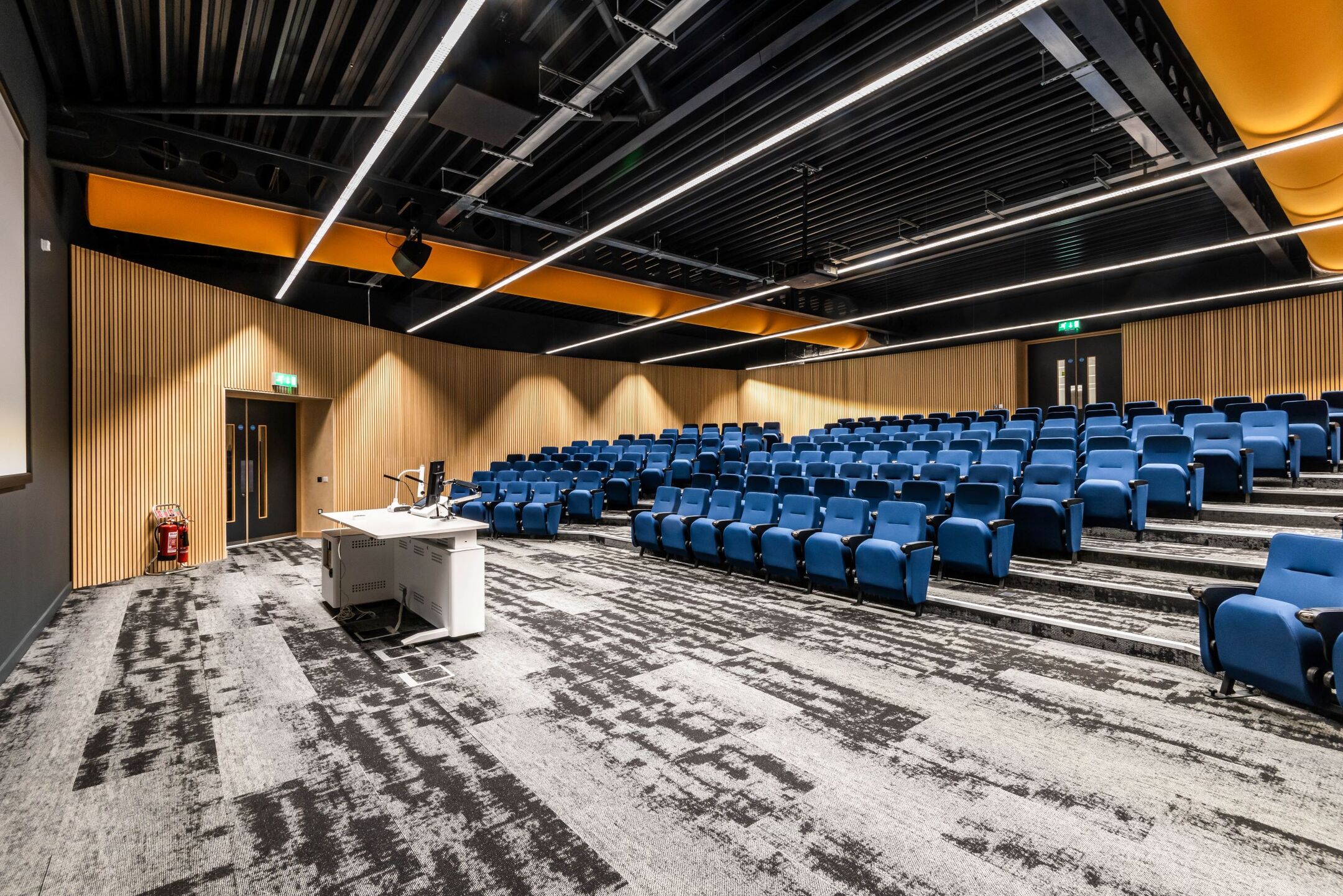 theholdipswichlecturetheatrepacificseating.jpg