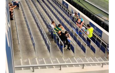 Rail seating