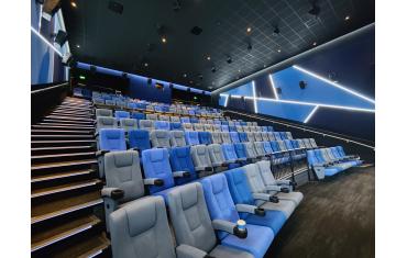 Scott Cinemas, VIP, Paragon 755
